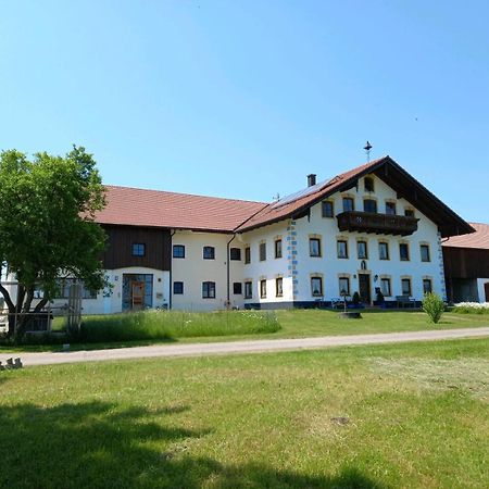 Ferienwohnung Glueck Saaldorf-Surheim Dış mekan fotoğraf