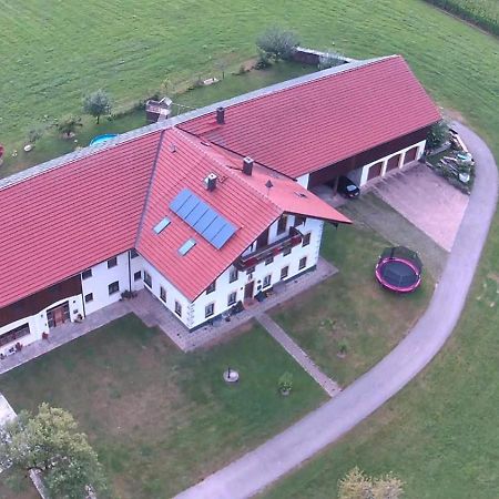 Ferienwohnung Glueck Saaldorf-Surheim Dış mekan fotoğraf