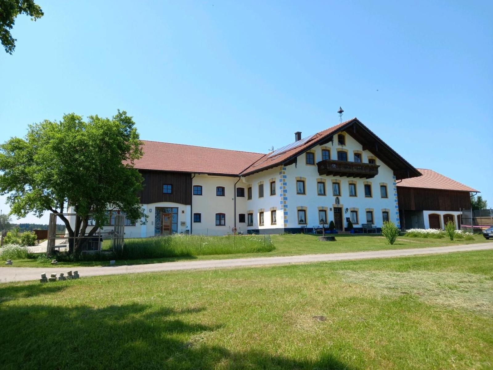 Ferienwohnung Glueck Saaldorf-Surheim Dış mekan fotoğraf